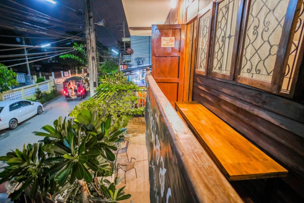 Samsibsanhostel Chiang Mai Exterior foto